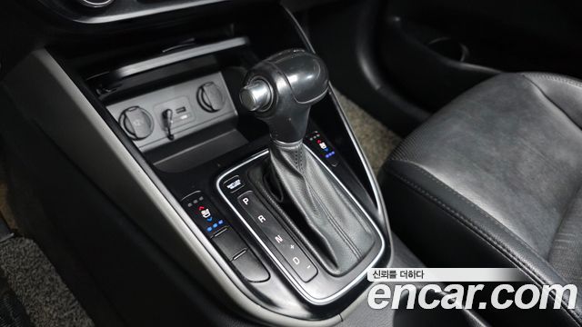 Kia Carens 2013 thumb 9