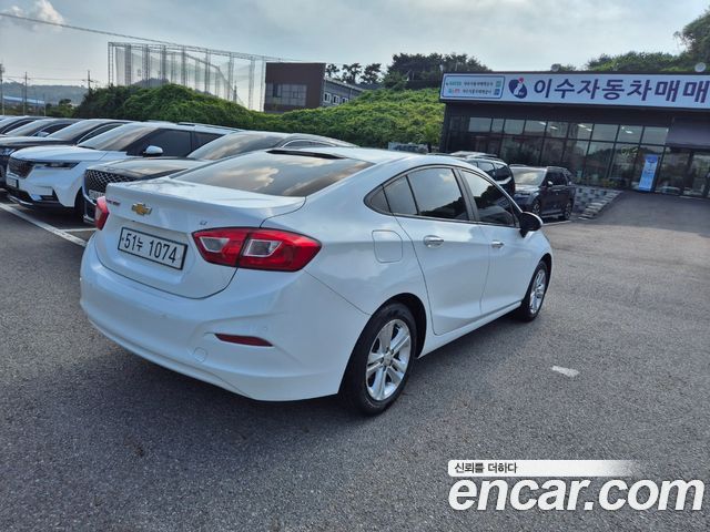 Chevrolet Cruze 2017 thumb 5