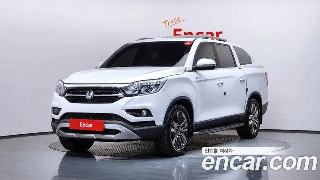 SsangYong Rexton 2019 thumb 2
