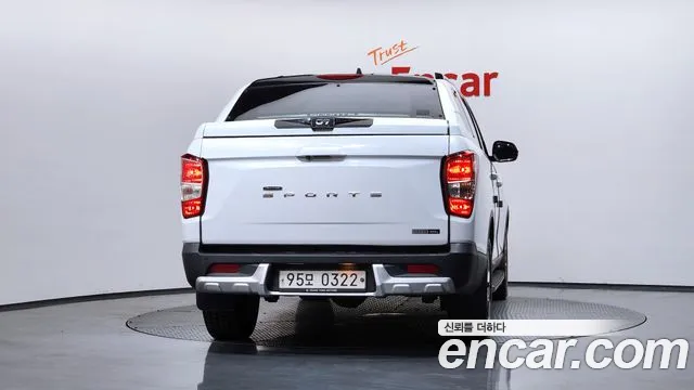 SsangYong Rexton 2019 thumb 5