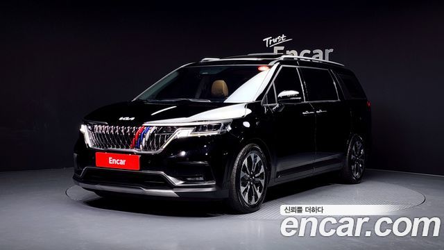 Kia Carnival 2022 thumb 2