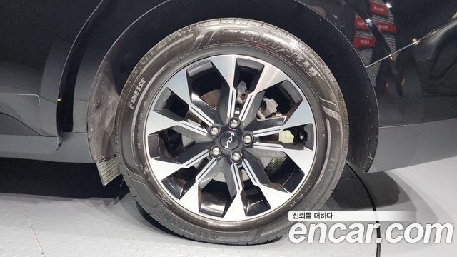 Kia Carnival 2022 thumb 5