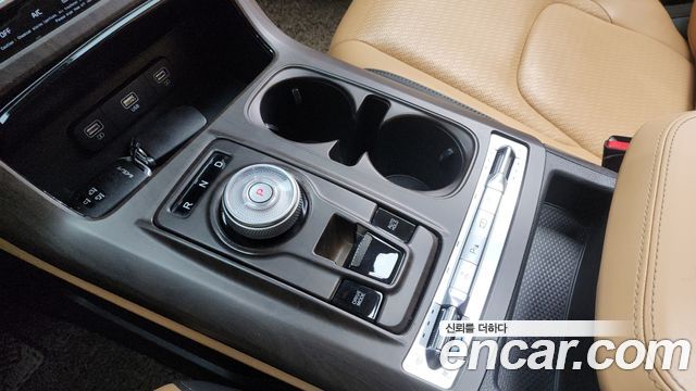 Kia Carnival 2022 thumb 9