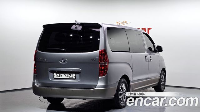 Hyundai Starex 2019 thumb 3