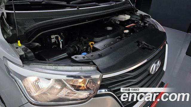 Hyundai Starex 2019 thumb 7