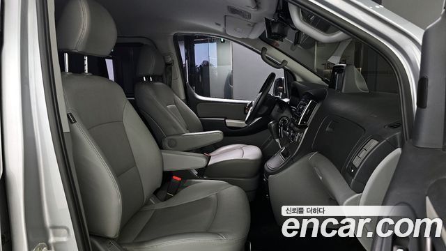Hyundai Starex 2019 thumb 11