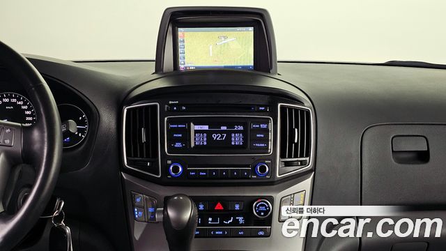 Hyundai Starex 2019 thumb 12