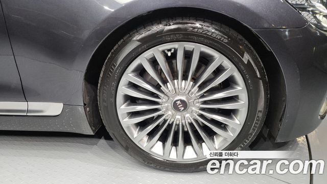Kia K9 2018 thumb 6