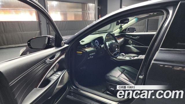 Kia K9 2018 thumb 10