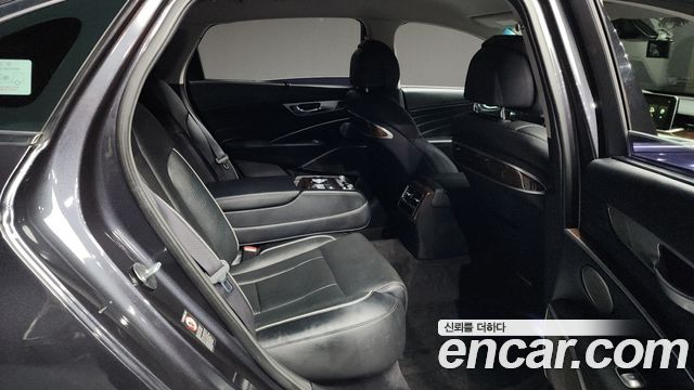 Kia K9 2018 thumb 12