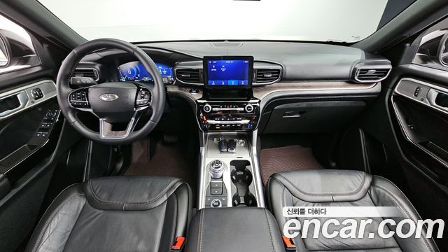 Ford Explorer 2023 thumb 8