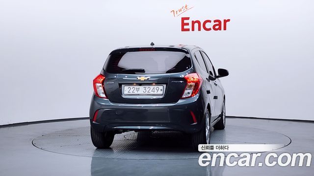 Chevrolet Spark 2018 thumb 5