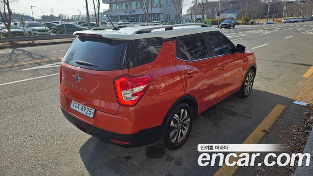SsangYong Tivoli 2019 thumb 4