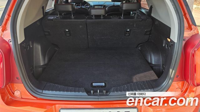 SsangYong Tivoli 2019 thumb 6