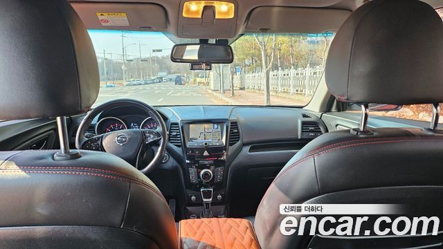 SsangYong Tivoli 2019 thumb 8