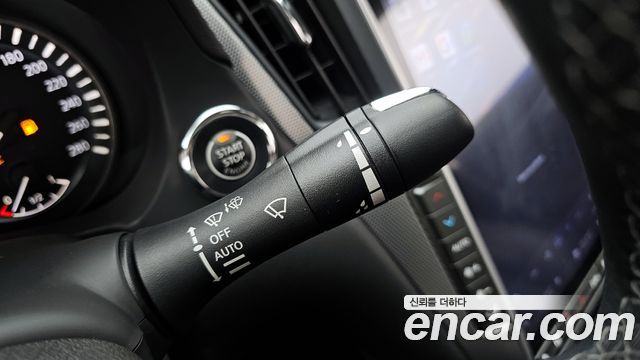 Infiniti Q50 2020 thumb 12