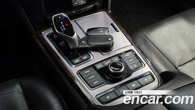 Hyundai Equus 2013 thumb 10