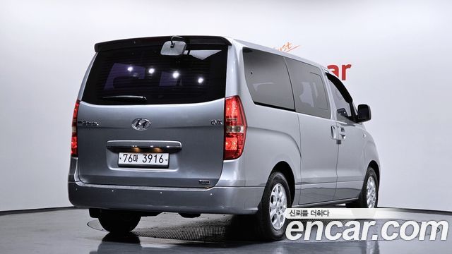 Hyundai Starex 2013 thumb 3