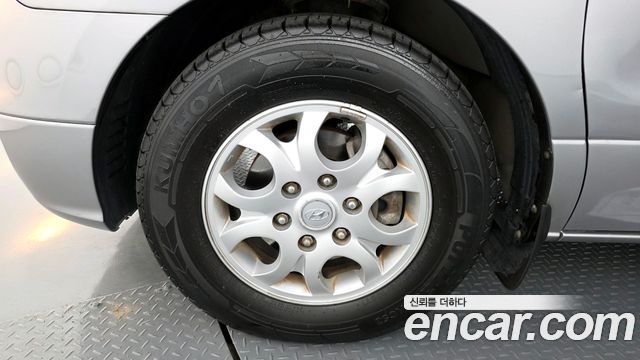 Hyundai Starex 2011 thumb 5