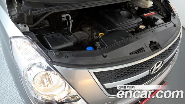 Hyundai Starex 2011 thumb 6