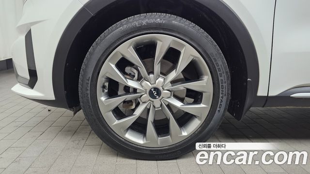 Kia Sorento 2023 thumb 5