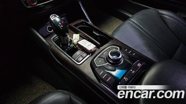Kia K9 2013 thumb 9