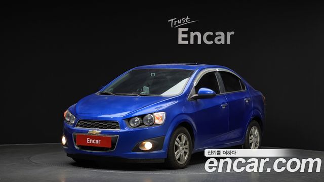 Chevrolet Aveo 2011 thumb 2