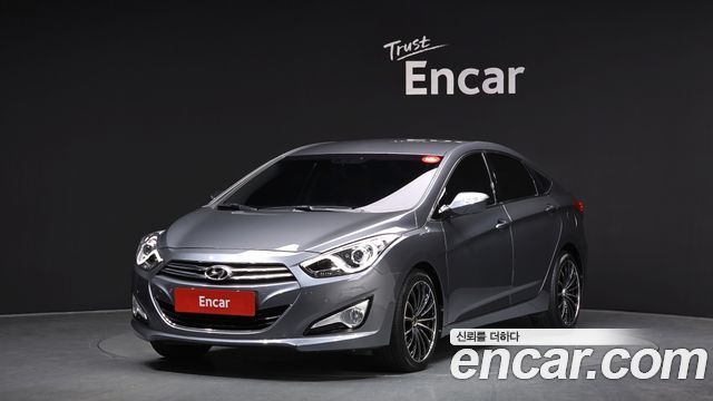 Hyundai i40 2012 thumb 2