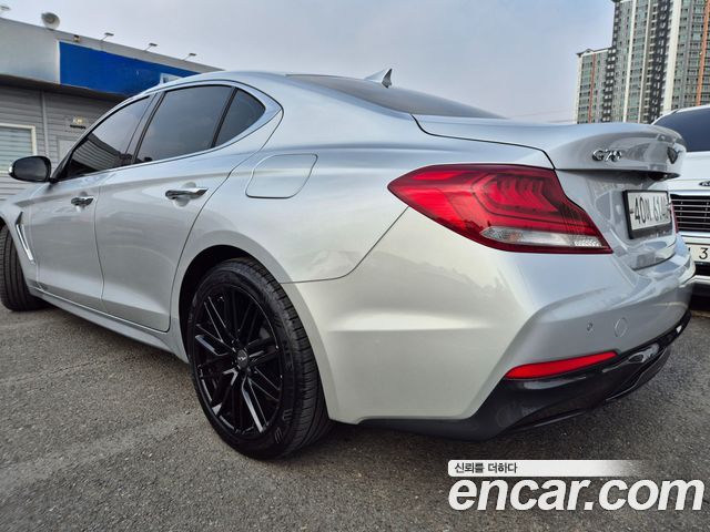 Genesis G70 2017 thumb 8