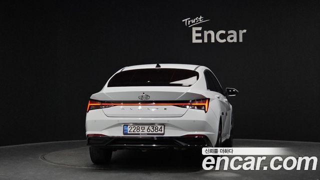 Hyundai Avante 2021 thumb 4