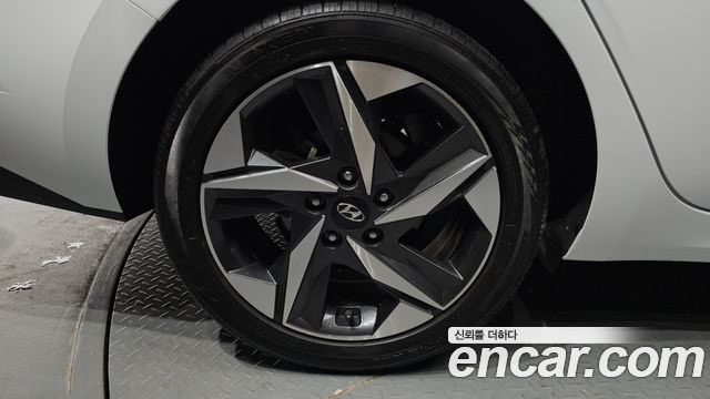 Hyundai Avante 2021 thumb 5