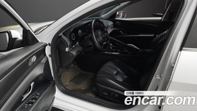 Hyundai Avante 2021 thumb 12