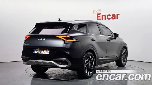 Kia Sportage 2022 thumb 4