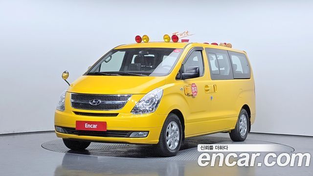 Hyundai Starex 2015 thumb 2