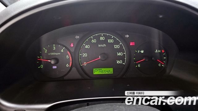 Hyundai Starex 2015 thumb 8