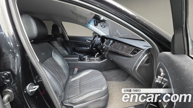 Kia K9 2015 thumb 10