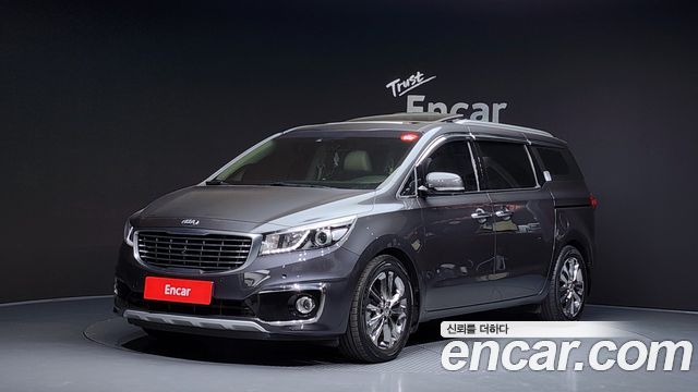 Kia Carnival 2015 thumb 2