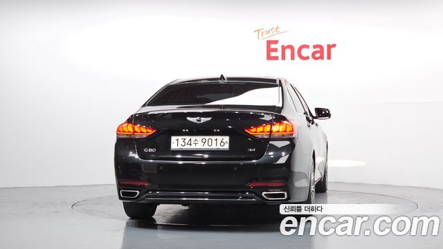 Genesis G80 2017 thumb 5