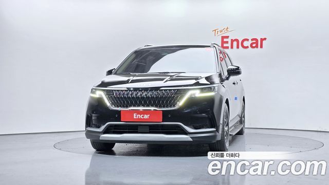 Kia Carnival 2022 thumb 4