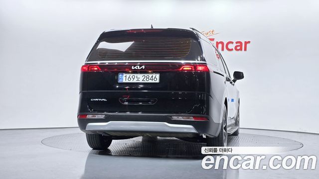 Kia Carnival 2022 thumb 5