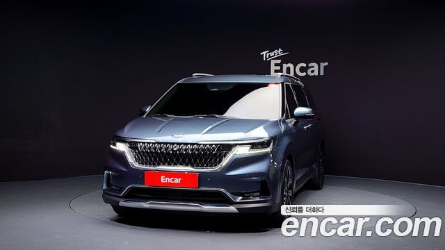 Kia Carnival 2020 thumb 4