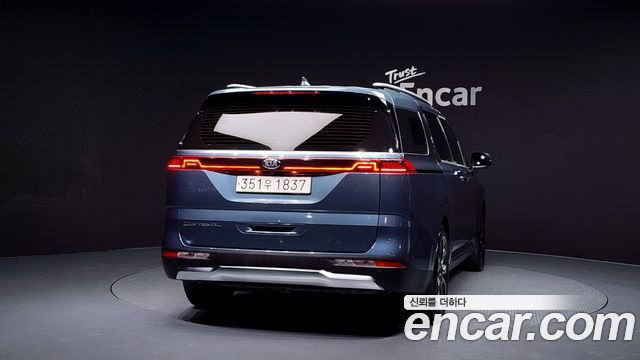 Kia Carnival 2020 thumb 5