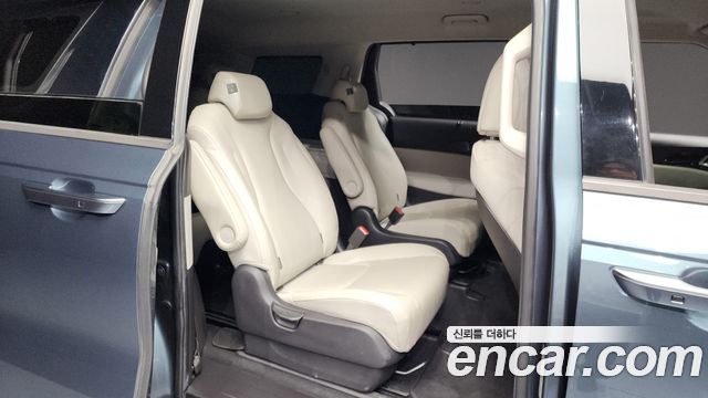Kia Carnival 2020 thumb 12