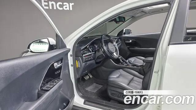 Kia Niro 2020 thumb 12