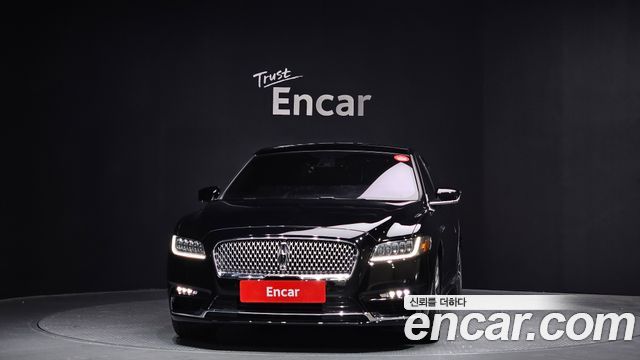 Lincoln Continental 2019 thumb 4