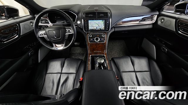 Lincoln Continental 2019 thumb 8