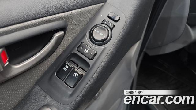 Hyundai Starex 2014 thumb 12