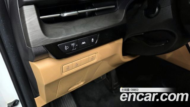 Kia Carnival 2022 thumb 11