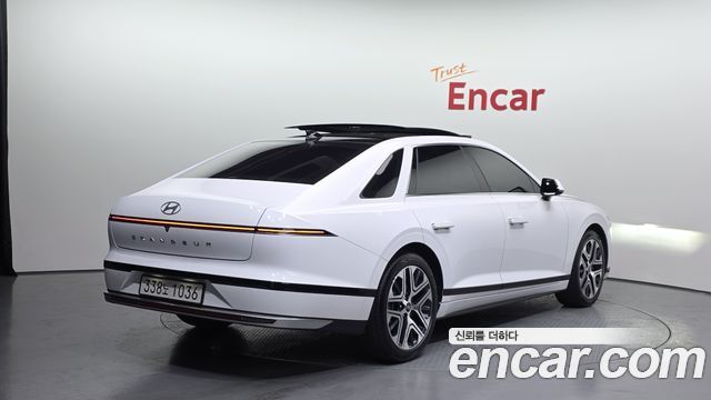 Hyundai Grandeur 2023 thumb 3
