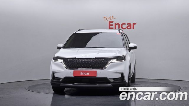 Kia Carnival 2021 thumb 4